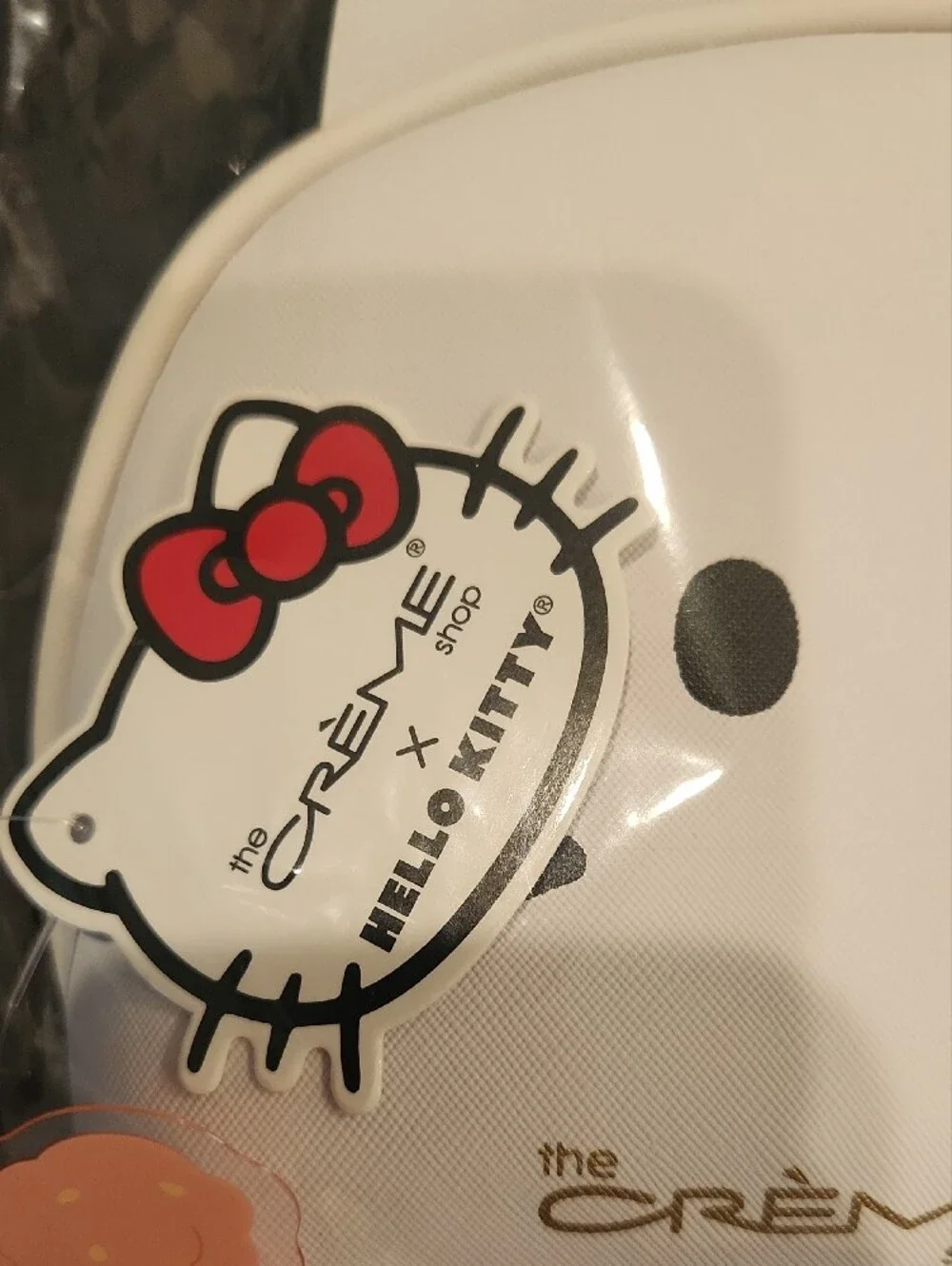 Hello Kitty White Cosmetic Pouch with Red Bow and 2 Pink Lip Balms NWT